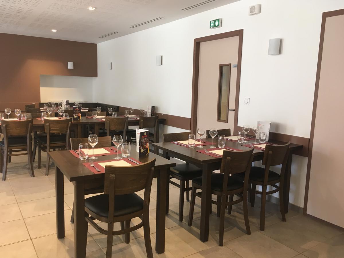 La Chaux Neuve Hotel Les Tremplins מראה חיצוני תמונה