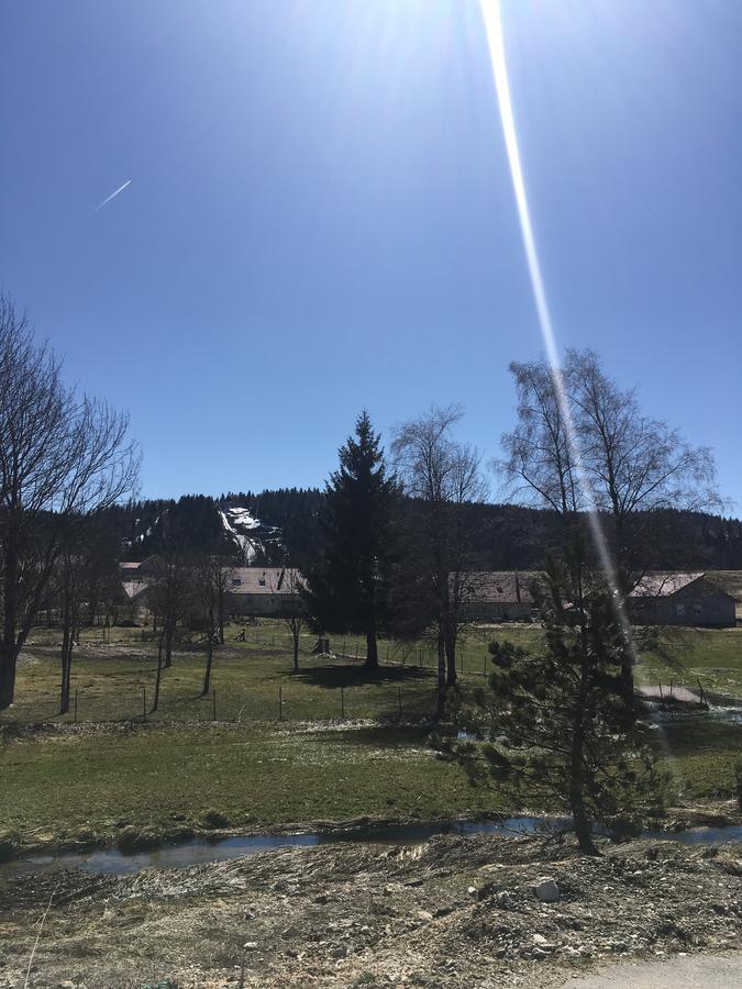 La Chaux Neuve Hotel Les Tremplins מראה חיצוני תמונה