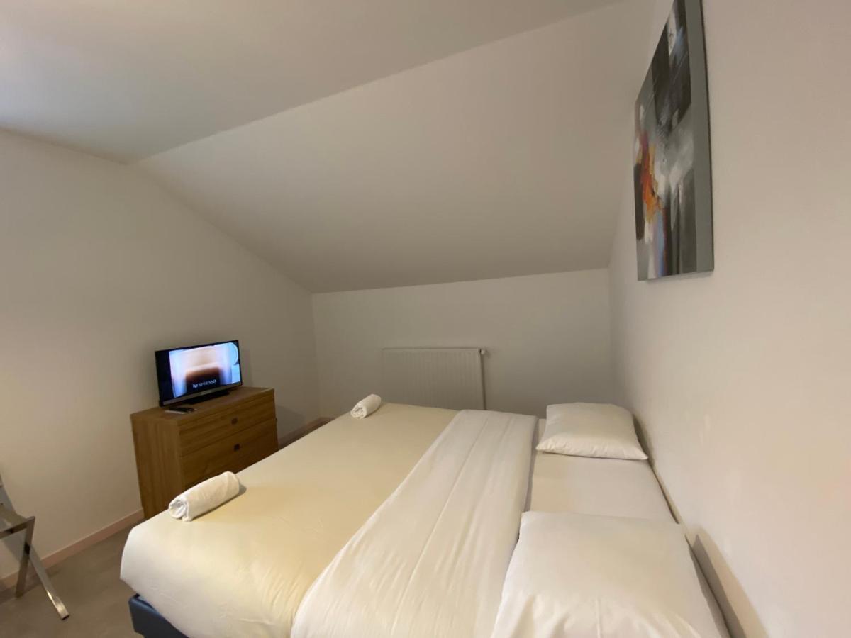 La Chaux Neuve Hotel Les Tremplins מראה חיצוני תמונה